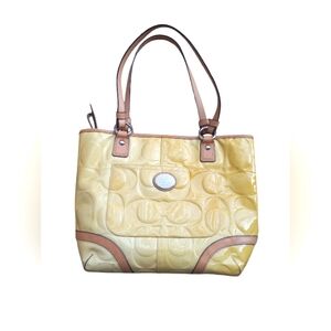 Coach Tote Charol Handbag Light Yellow Pink Interior.